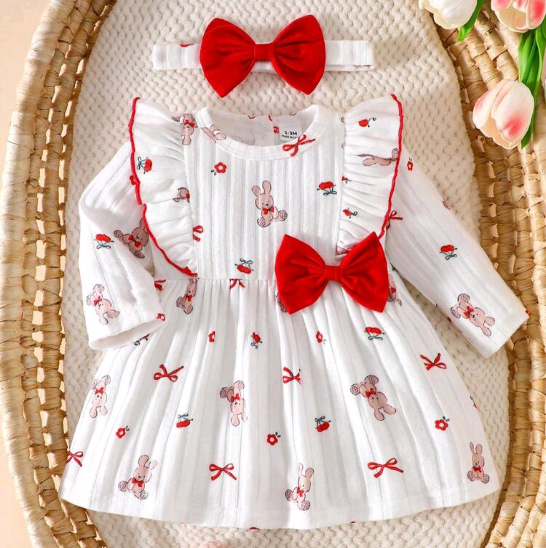 2 piezas - Vestido blanco manga larga con hermosos detalles y lazo a juego